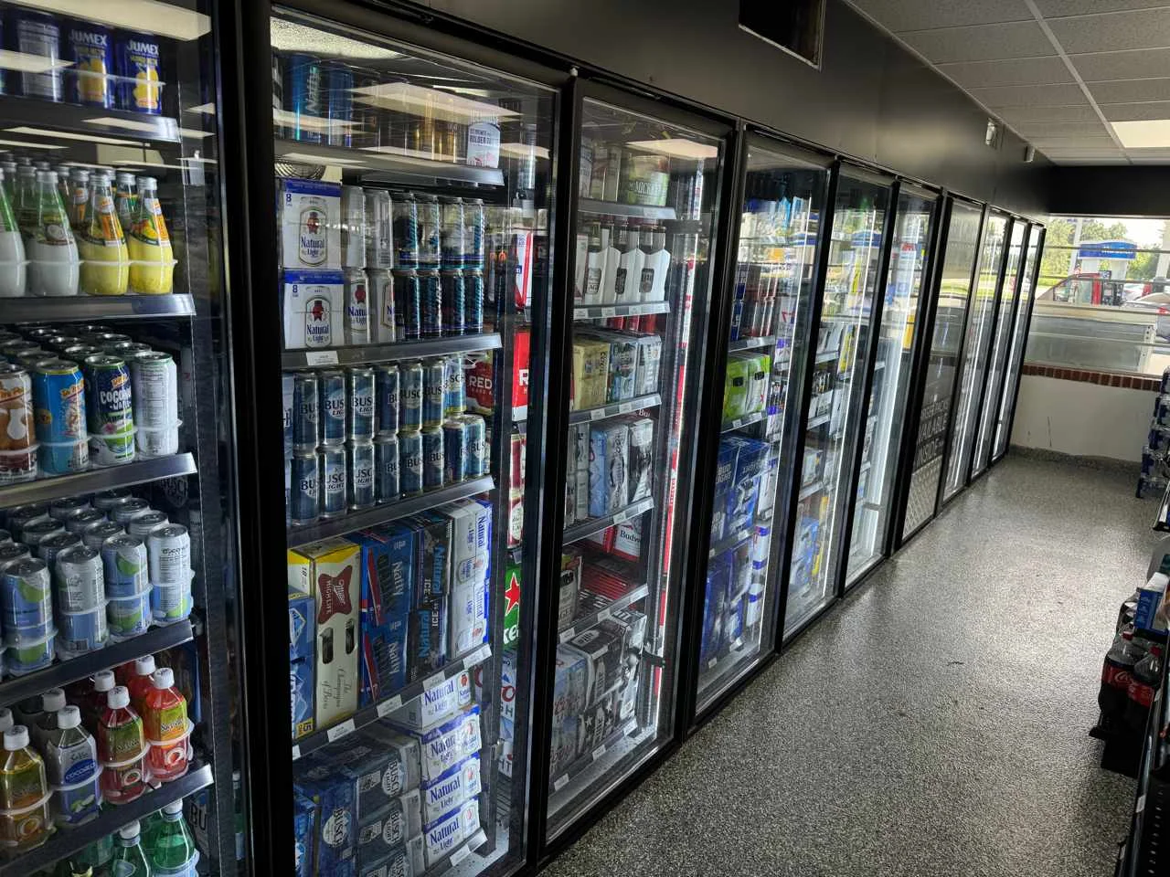 Retail & gas stations