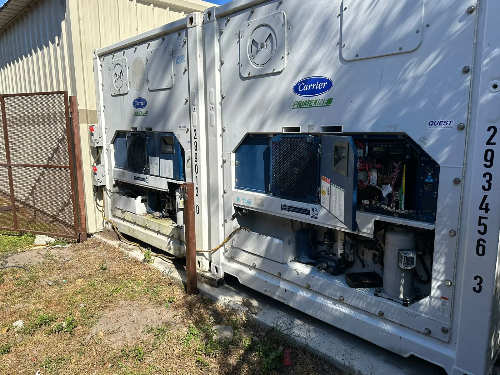 Refrigerated containers & transport equipment